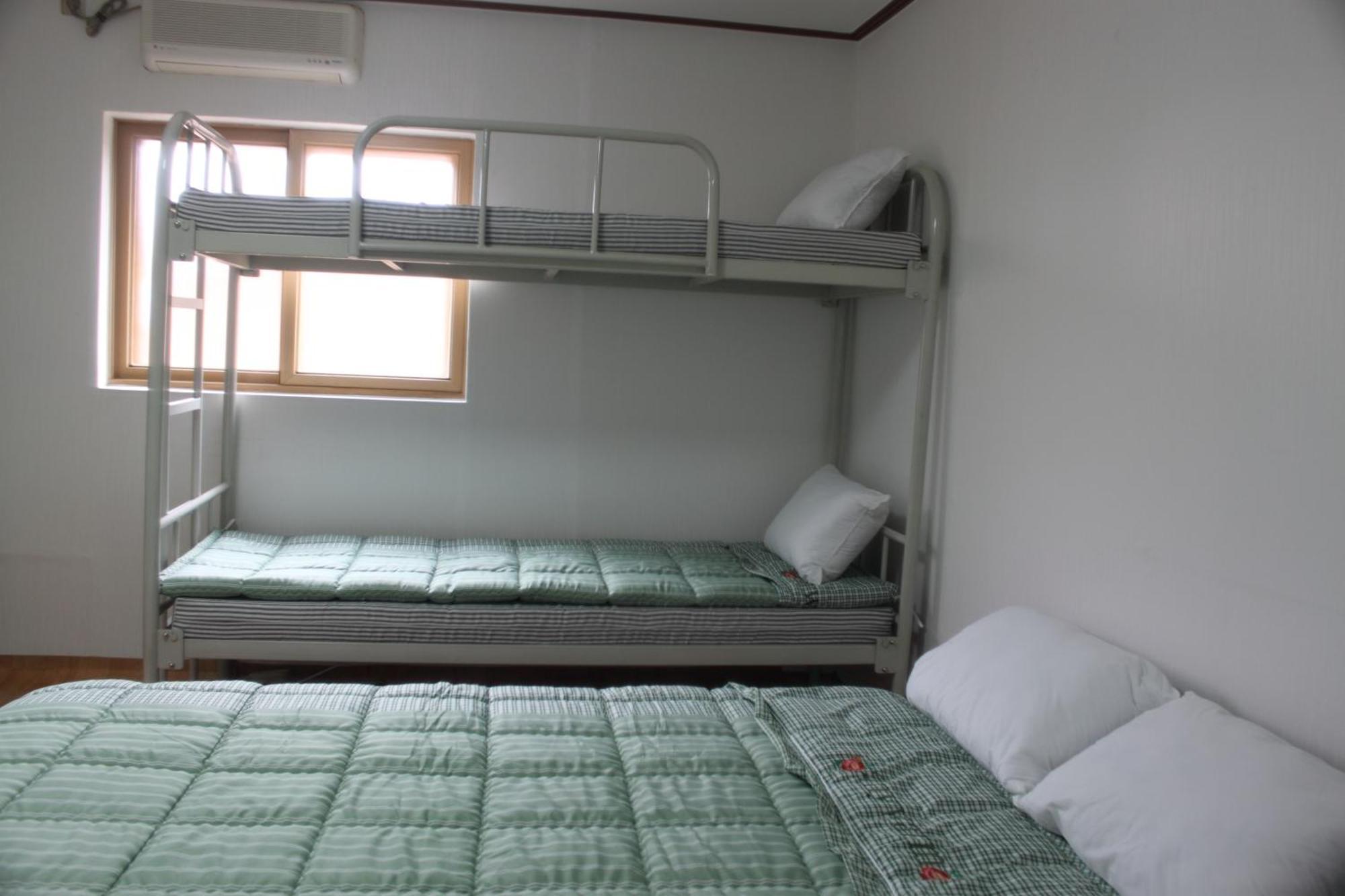 Dongdaemun Guesthouse Seoul Phòng bức ảnh